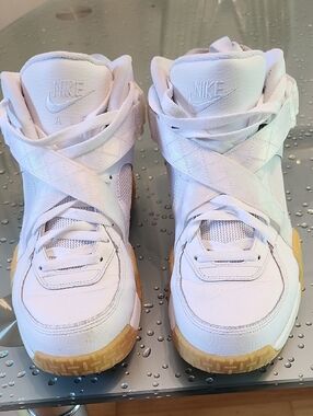 Nike Air Raid White High-Top Sneakers with Gum Outsole